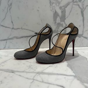 Christian Louboutin Roudounia pump Houndstooth